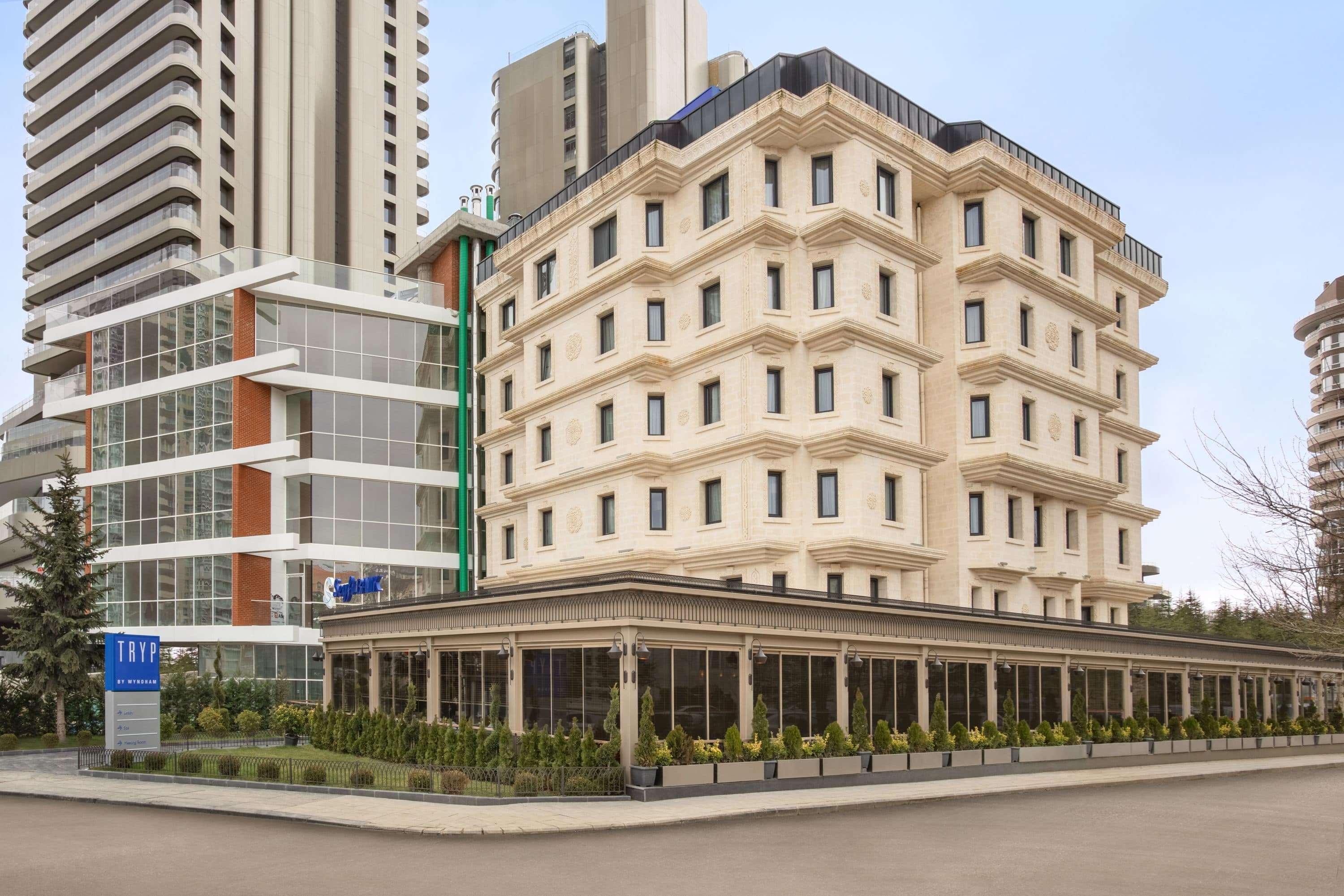 Отель Tryp By Wyndham Ankara Oran Экстерьер фото