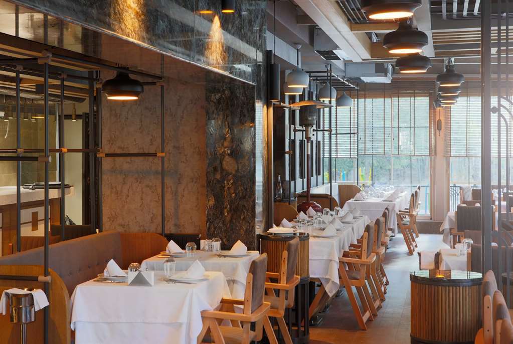 Отель Tryp By Wyndham Ankara Oran Ресторан фото